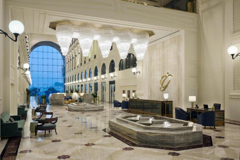 The Hotel Galleria Jeddah, Curio Collection by Hil - Lobi