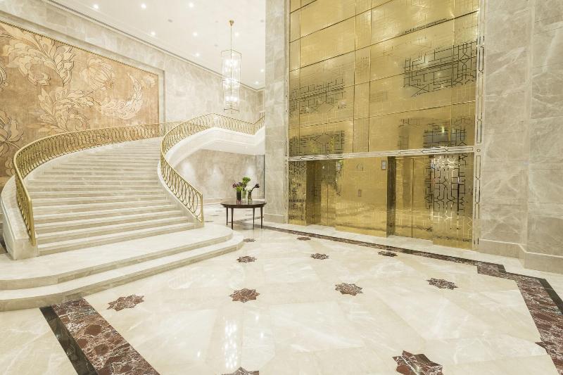 The Hotel Galleria Jeddah, Curio Collection by Hil - Lobi