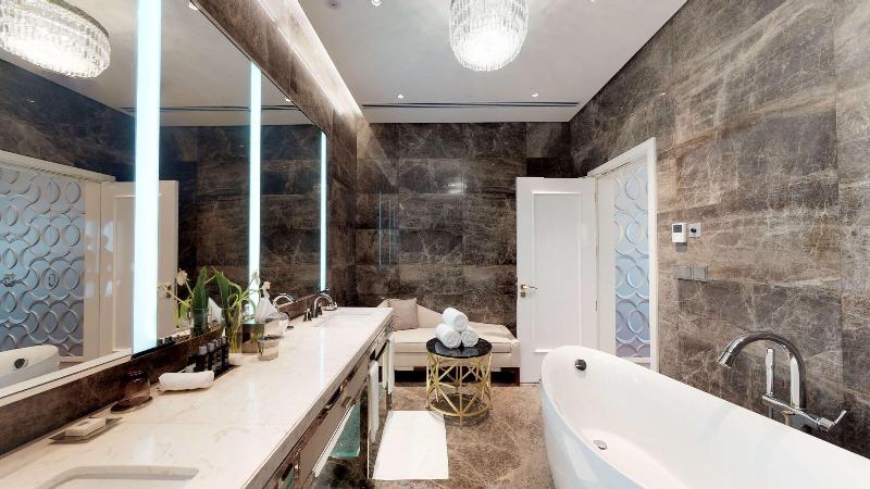 The Hotel Galleria Jeddah, Curio Collection by Hil - Oda