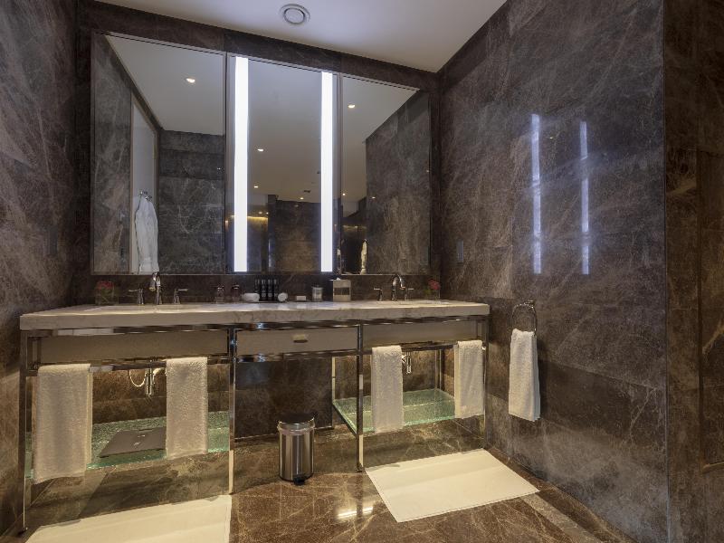 The Hotel Galleria Jeddah, Curio Collection by Hil - Oda
