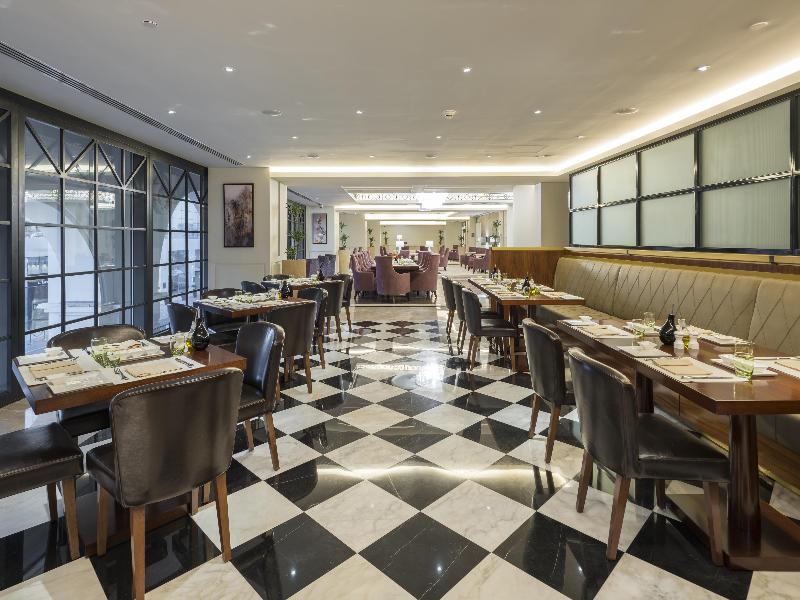The Hotel Galleria Jeddah, Curio Collection by Hil - Restoran