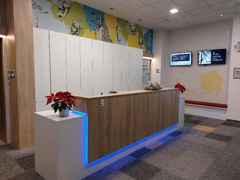 B&B HOTEL Maribor Orel - Lobi