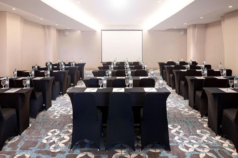 Novotel Samator Surabaya Timur - Toplantı