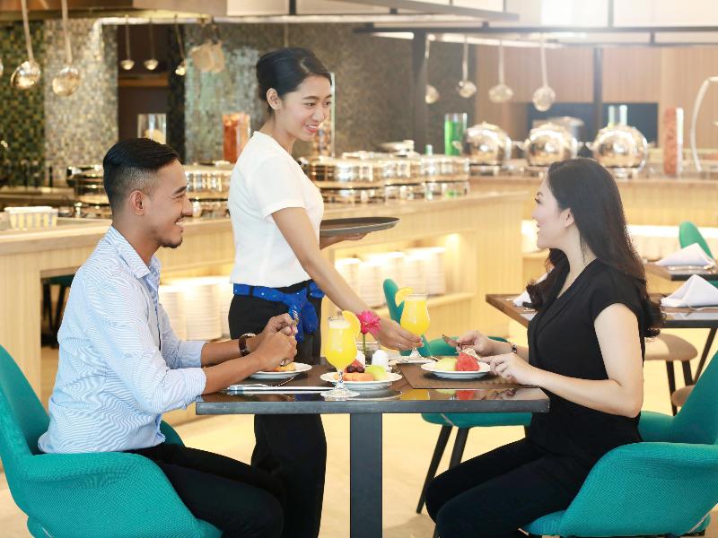 Novotel Samator Surabaya Timur - Restoran