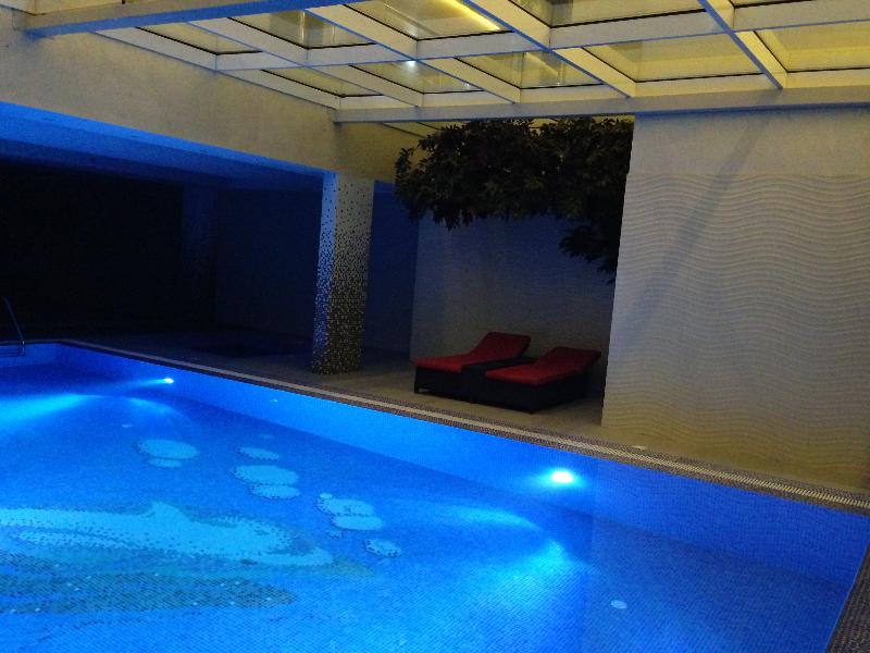 Mandarin Hotel Apartments - Havuz