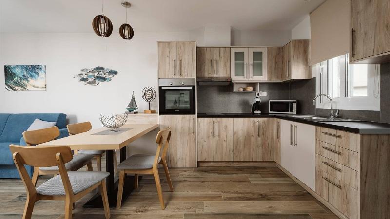 Seascape Luxury Residences - Oda