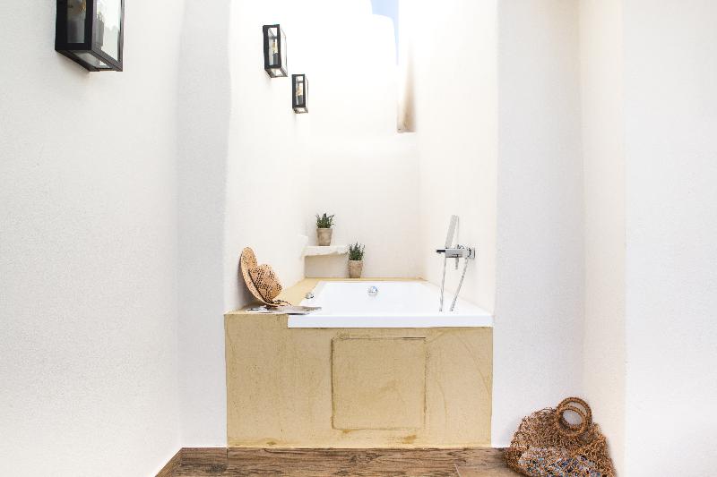 Cressa Suites – Adults Only - Oda