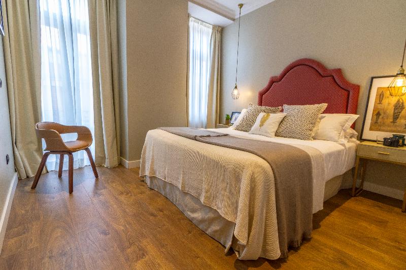 Bairro Alto Suites - Oda