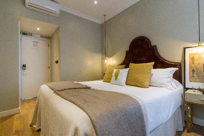Bairro Alto Suites - Oda