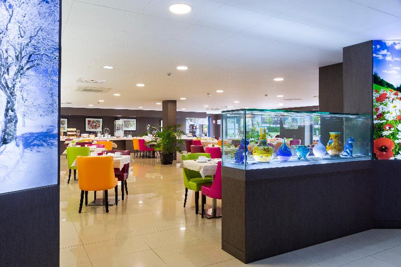 B&B HOTEL Saint Avold Nord - Restoran
