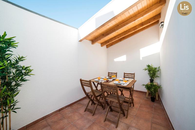 Lis Apartments - Teras