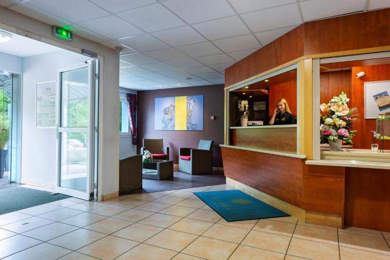 B&B HOTEL Amneville Les Thermes - Lobi