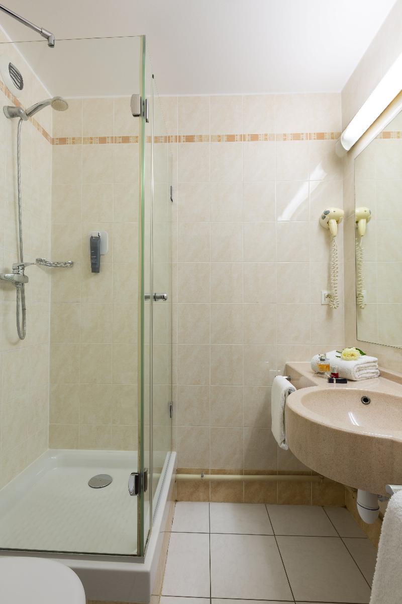 B&B HOTEL Amneville Les Thermes - Oda