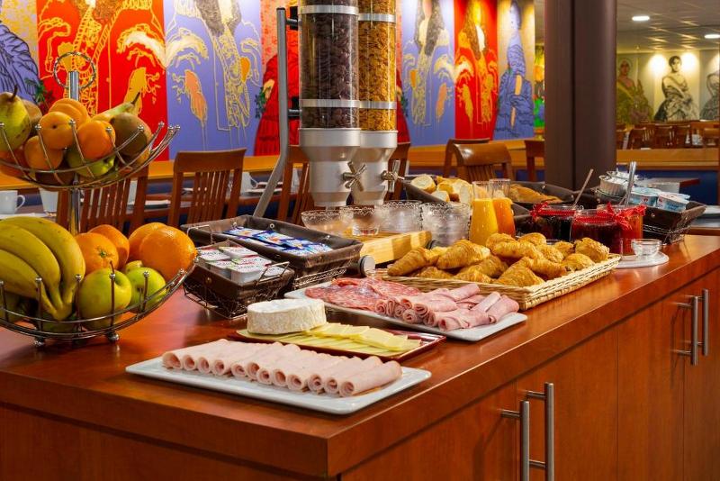 B&B HOTEL Amneville Les Thermes - Restoran