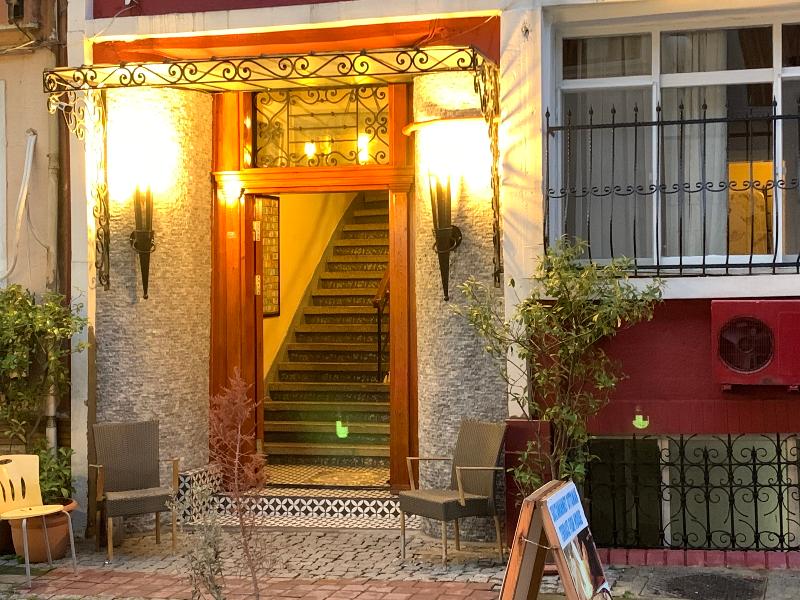 Antique Hostel - Genel