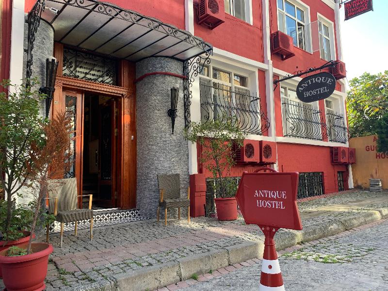Antique Hostel - Genel