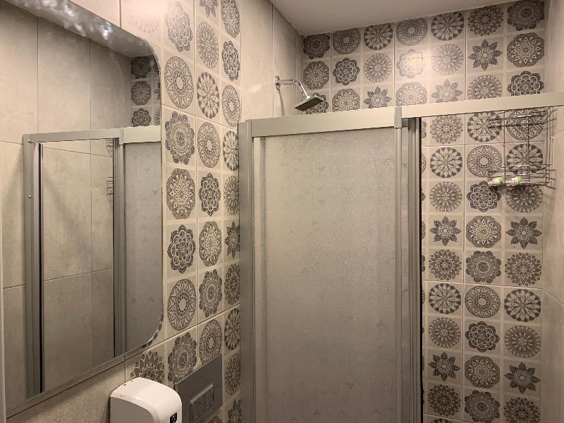 Antique Hostel - Oda
