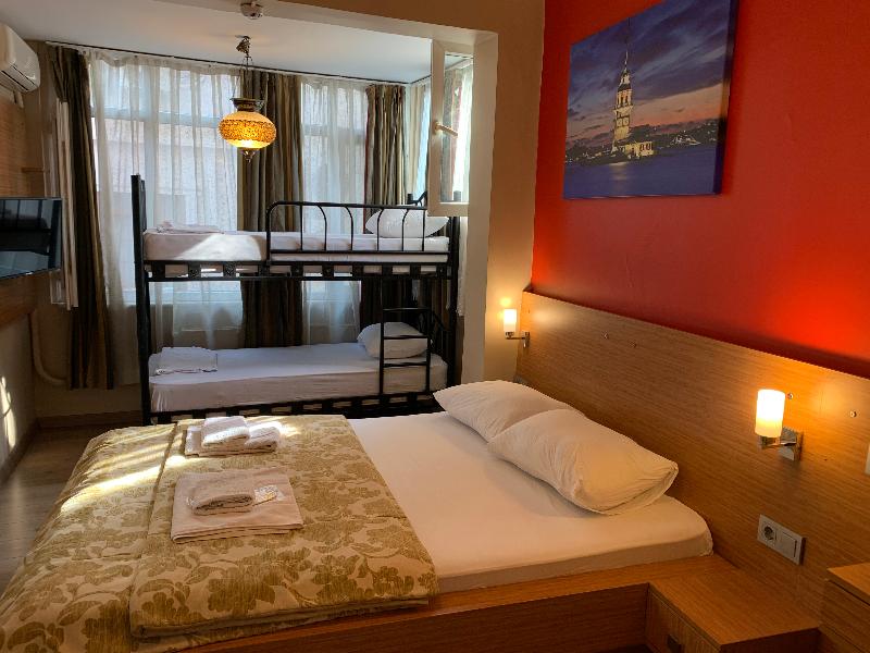 Antique Hostel - Oda
