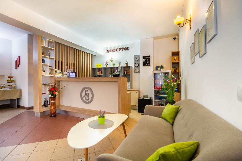 Long Street Hotel - Lobi