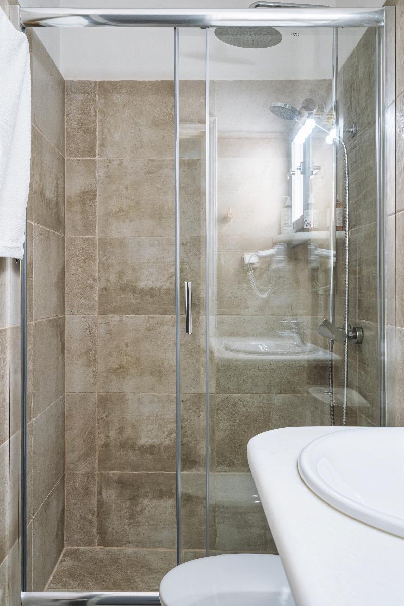 Iris Boutique Hotel - Oda