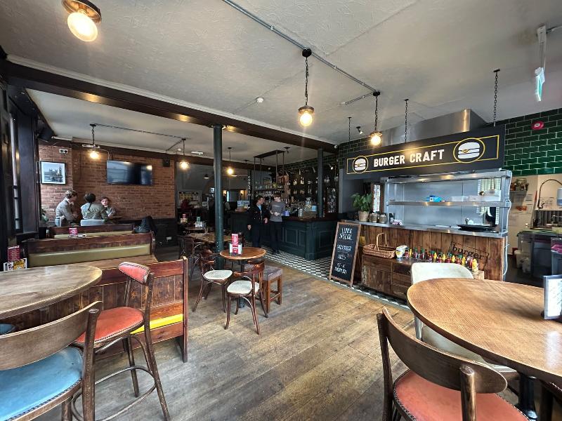 Publove The Green Man - Lobi