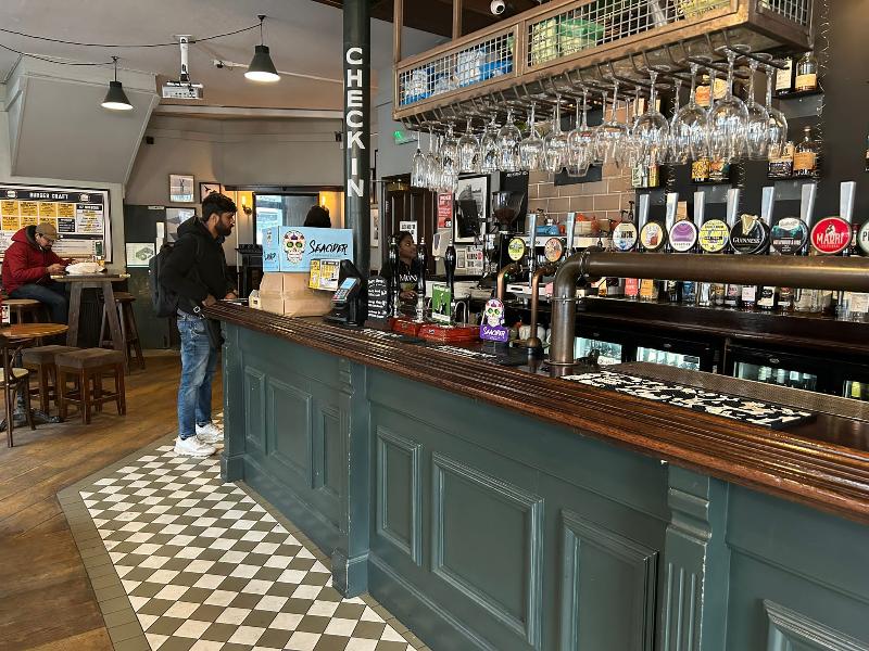 Publove The Green Man - Lobi