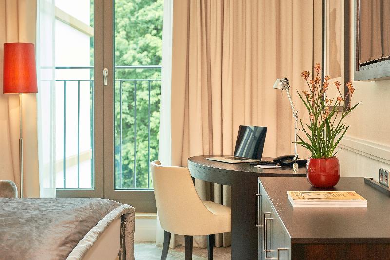 Dorint Hotel Frankfurt-Oberursel - Oda