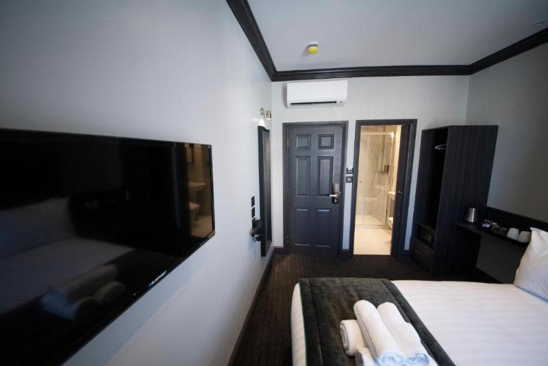 Duke Rooms Hotel - Oda
