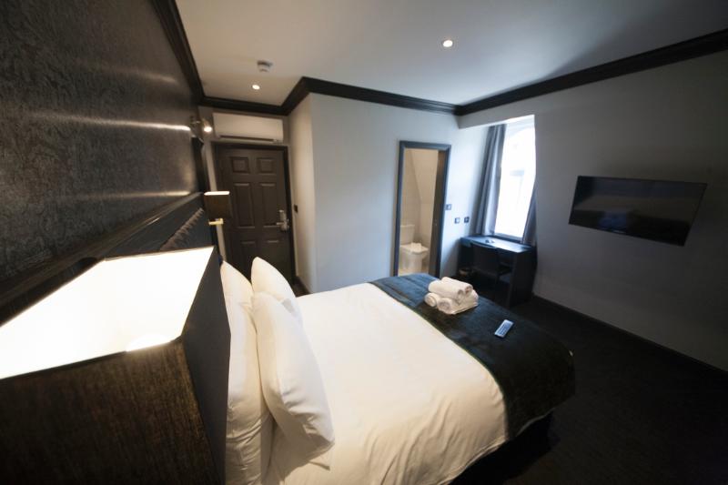 Duke Rooms Hotel - Oda