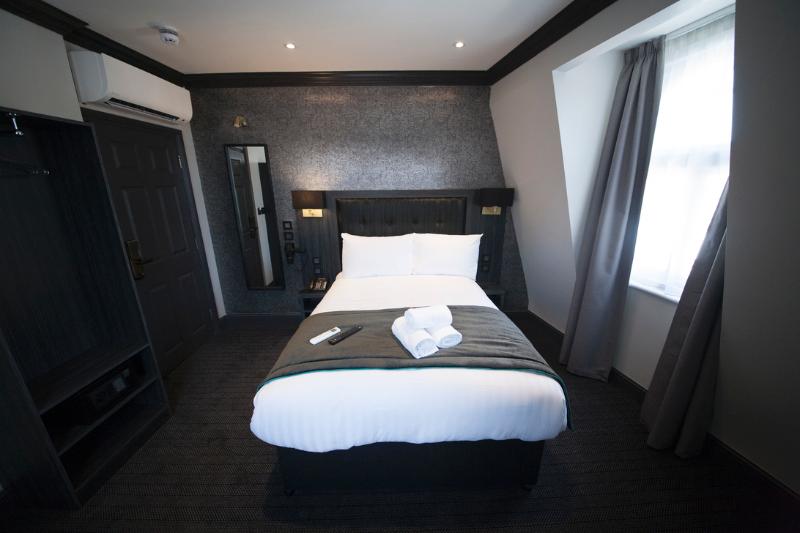 Duke Rooms Hotel - Oda