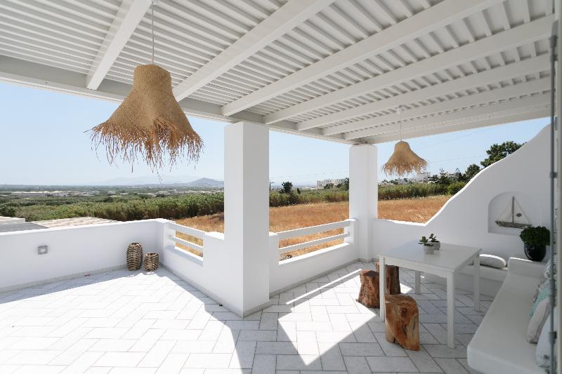 Aeolos Villas Sustainable Living - Oda