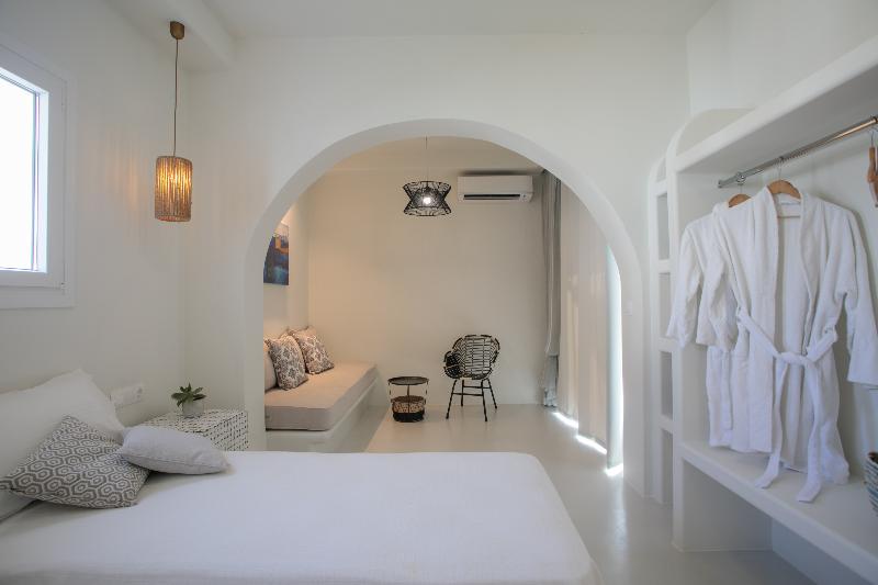 Aeolos Villas Sustainable Living - Oda