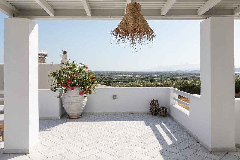 Aeolos Villas Sustainable Living - Oda