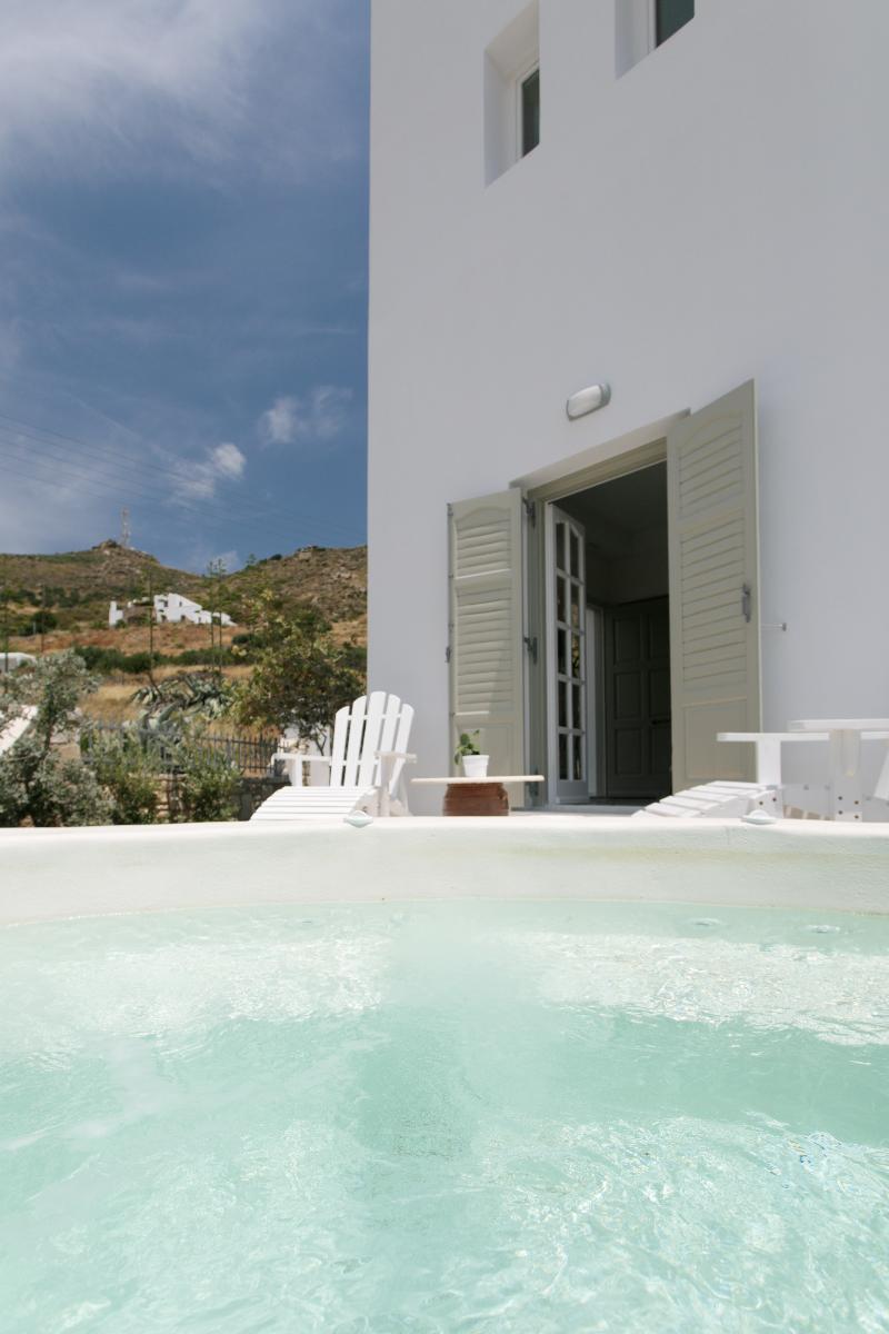Aeolos Villas Sustainable Living - Oda