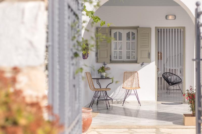 Aeolos Villas Sustainable Living - Oda