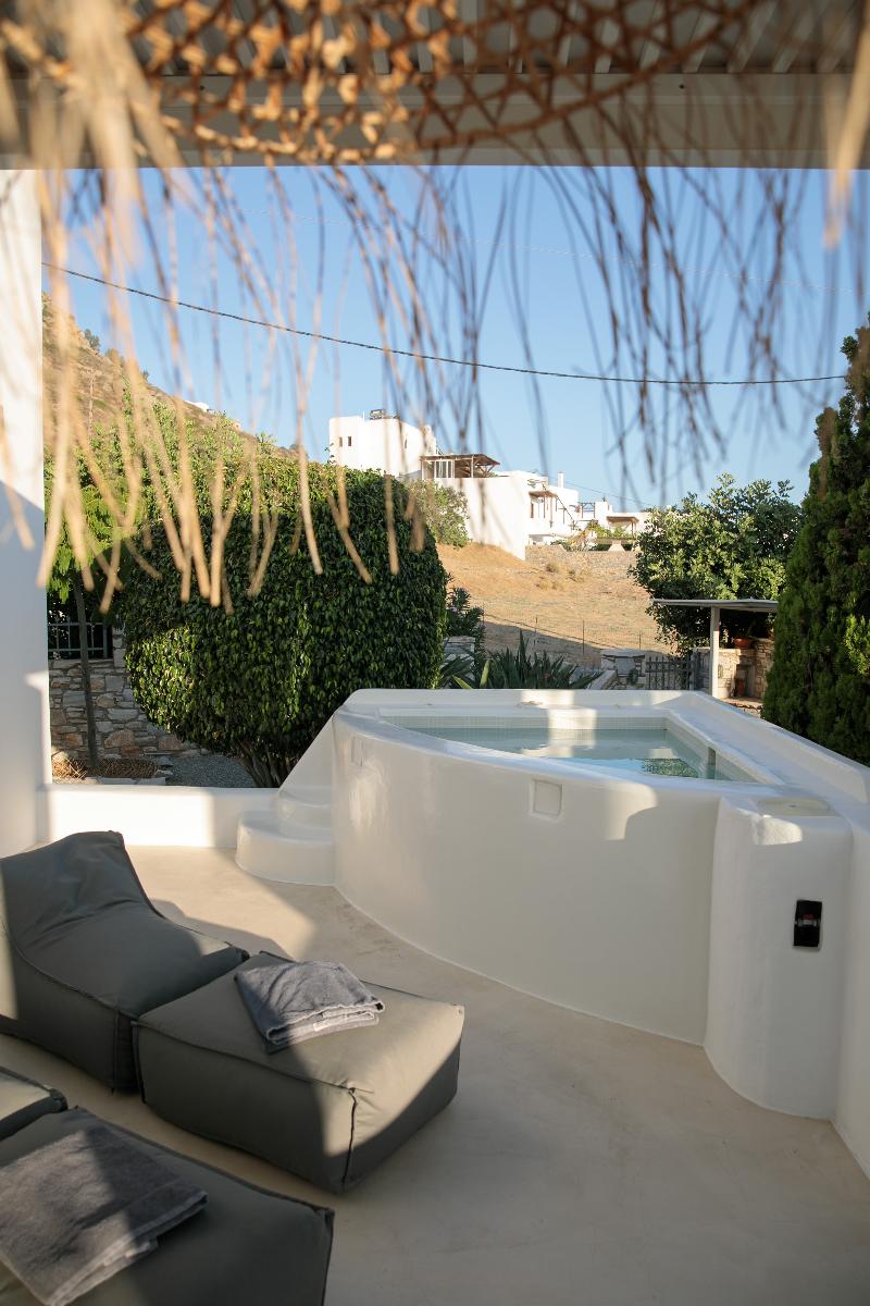Aeolos Villas Sustainable Living - Oda