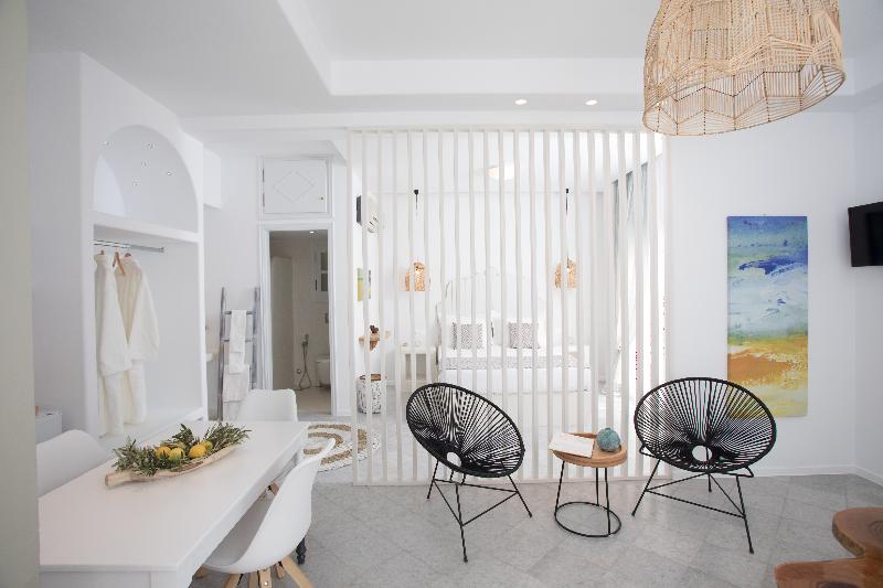 Aeolos Villas Sustainable Living - Oda