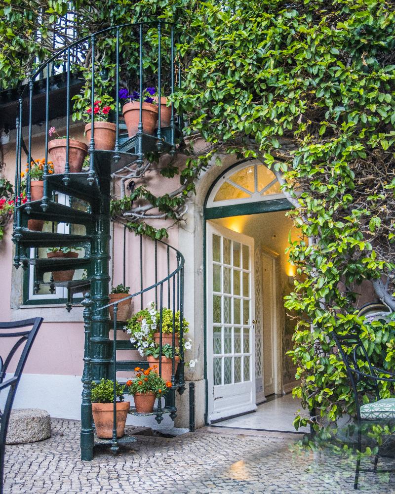 As Janelas Verdes - Genel