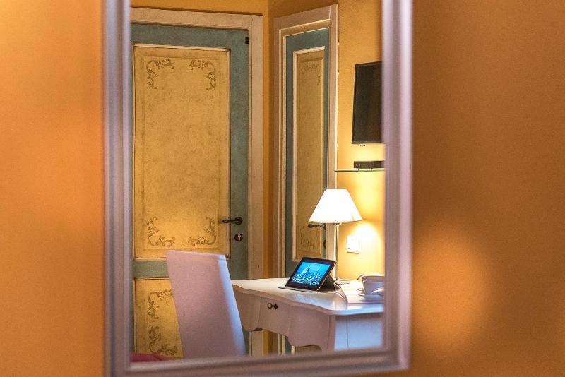 Residenza Conte di Cavour&Luxury Rooftop - Oda
