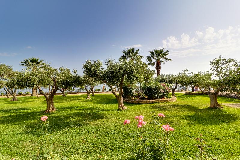 Calamos Beach Family Club Hotel - Genel