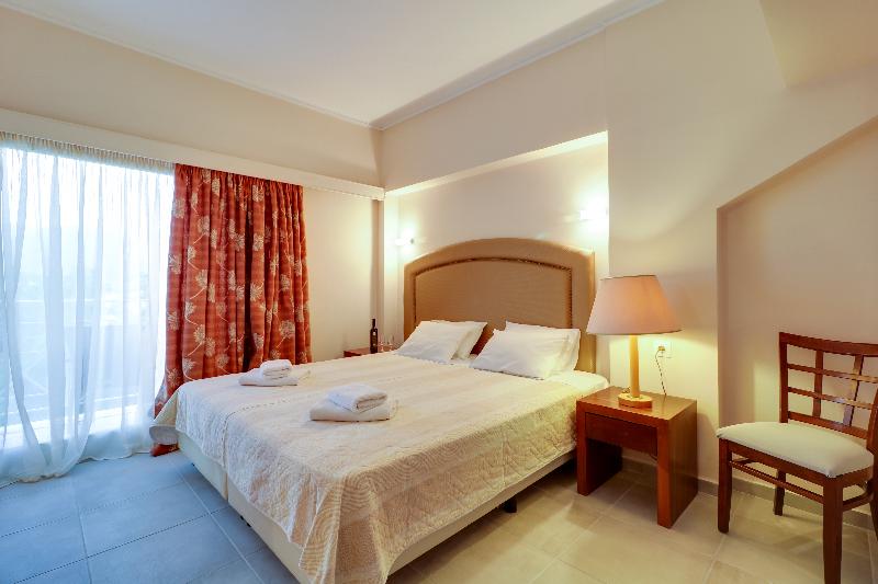 Calamos Beach Family Club Hotel - Oda