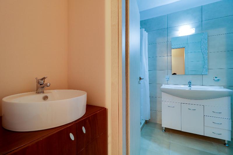 Calamos Beach Family Club Hotel - Oda