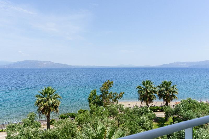 Calamos Beach Family Club Hotel - Oda