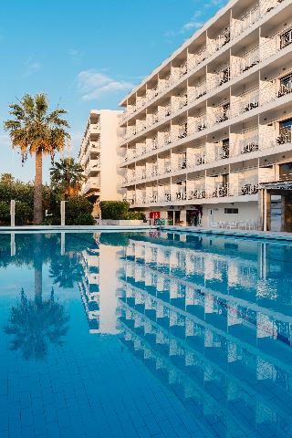 Calamos Beach Family Club Hotel fotoÄŸrafÄ±