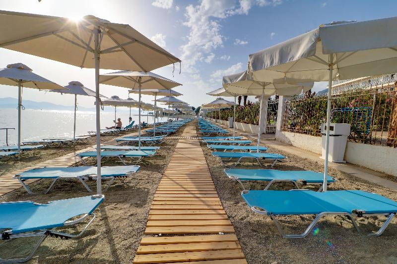 Calamos Beach Family Club Hotel - Plaj