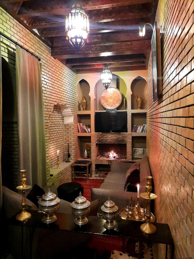Riad Irhalne - Aktivite