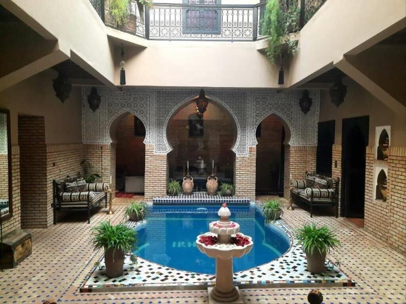 Riad Irhalne - Genel