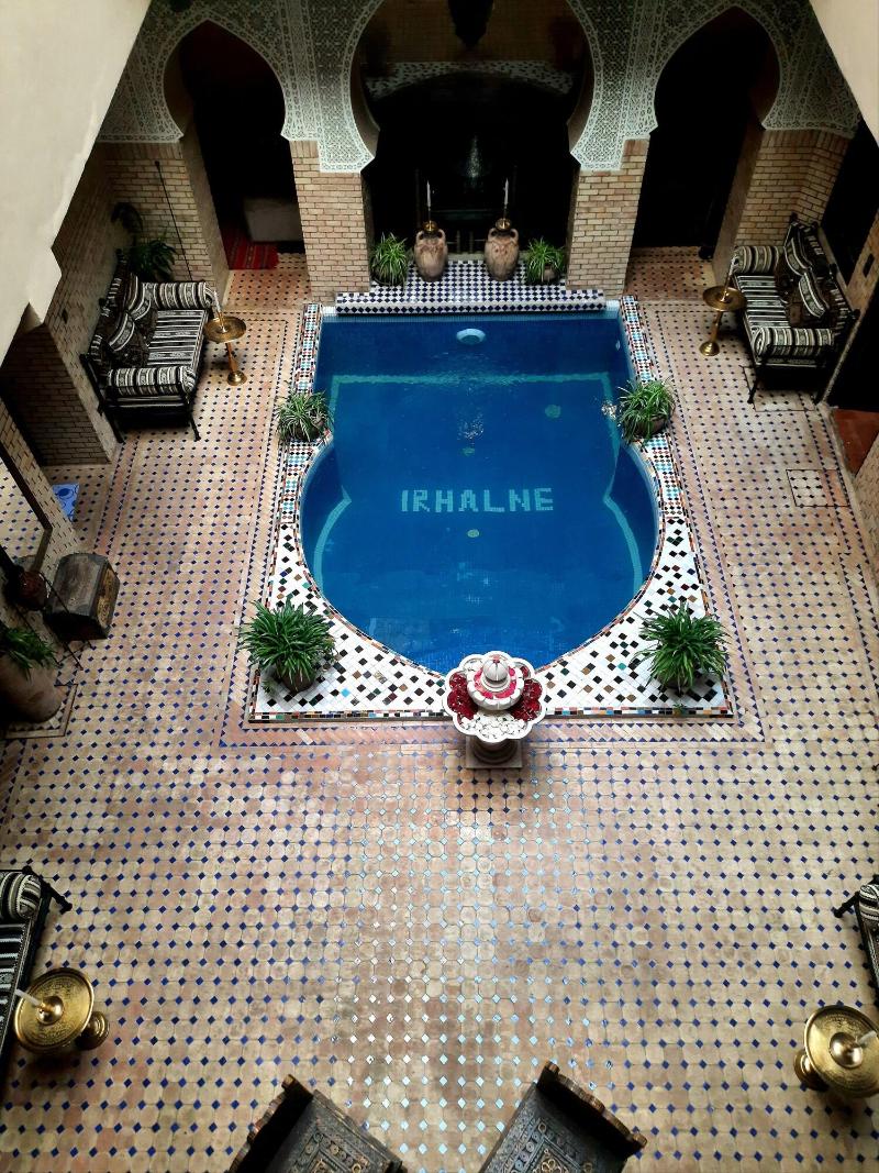 Riad Irhalne - Genel
