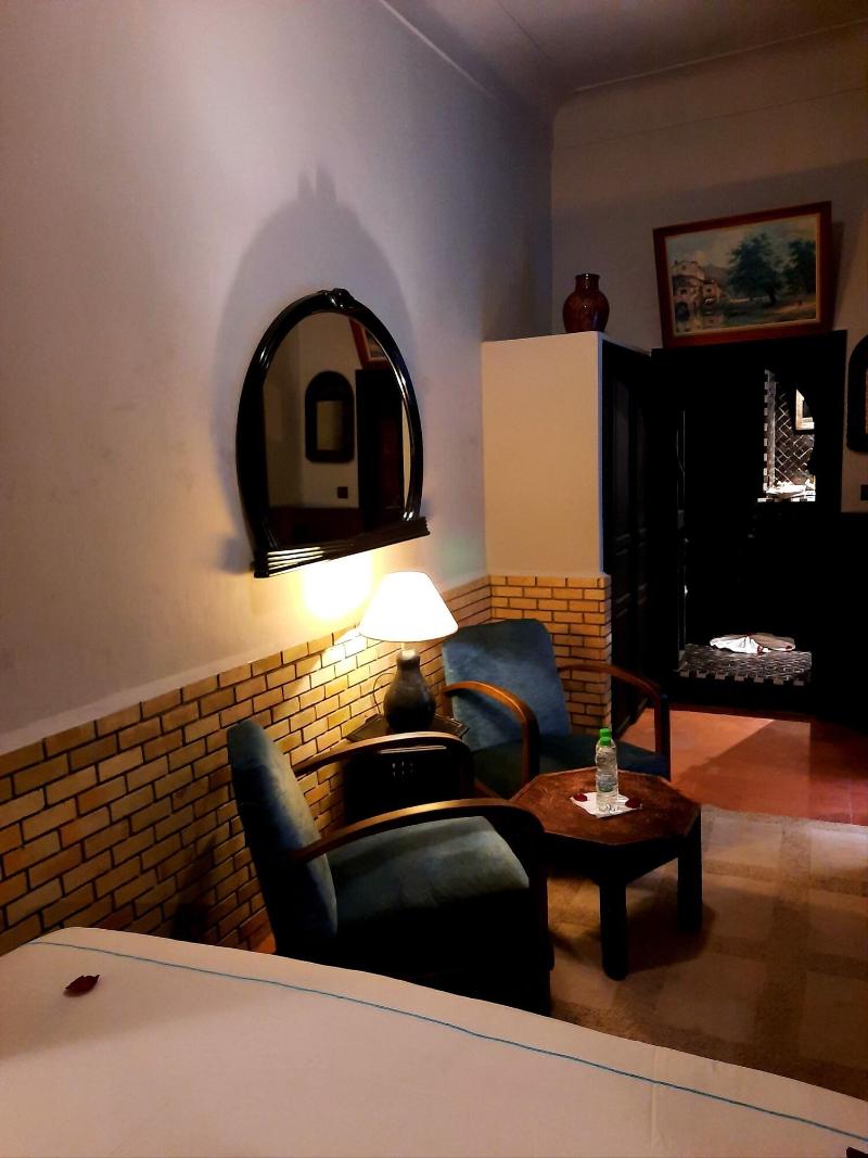 Riad Irhalne - Oda
