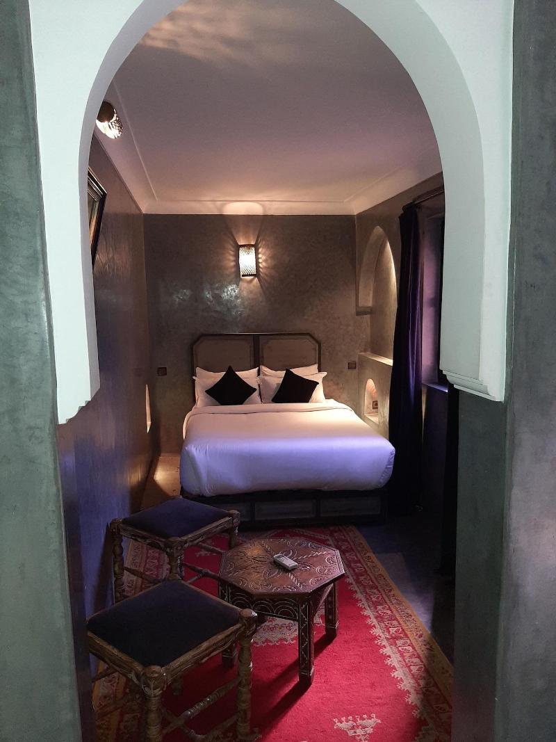 Riad Irhalne - Oda